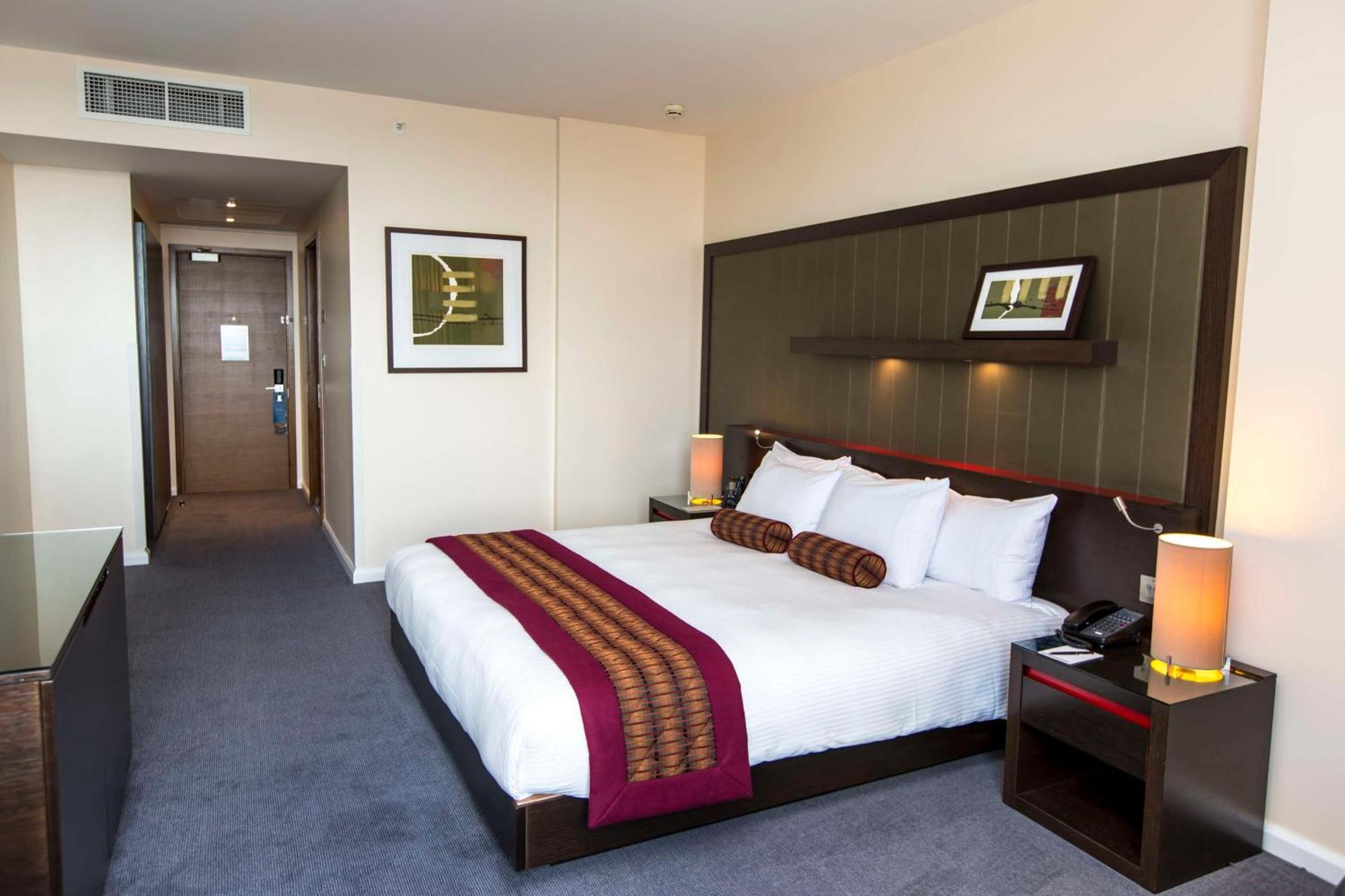 Hilton London Canary Wharf Exterior foto
